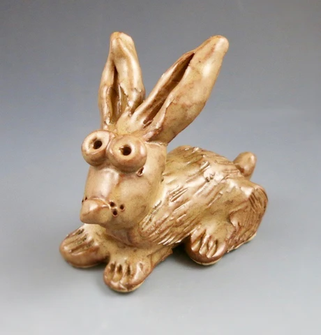 Download this free kiln fire clay lesson plan and get your students sculpting their own bunny rabbits! It's a perfect kiln fire clay lesson plan for older elementary or middle school students.